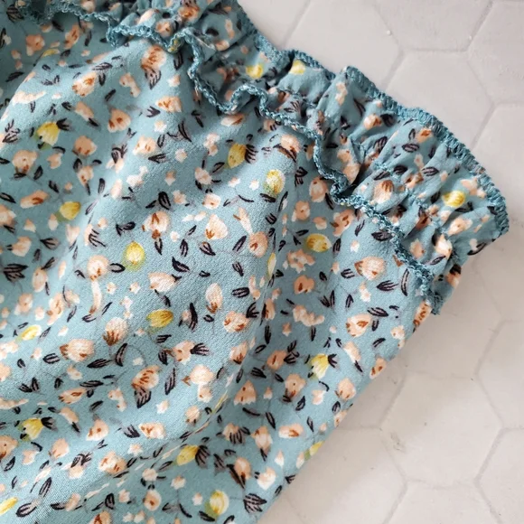 SHEIN Blue Floral Ruffle Babydoll Cropped Tank Top - Picture 5 of 7